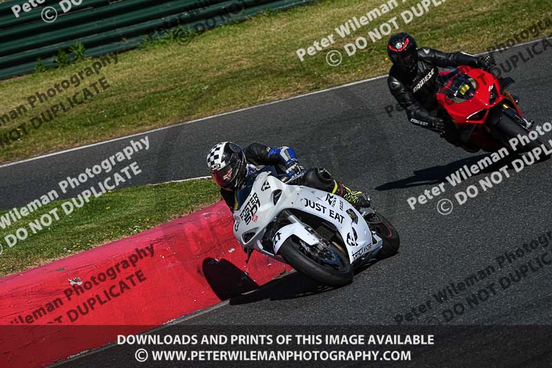 enduro digital images;event digital images;eventdigitalimages;mallory park;mallory park photographs;mallory park trackday;mallory park trackday photographs;no limits trackdays;peter wileman photography;racing digital images;trackday digital images;trackday photos